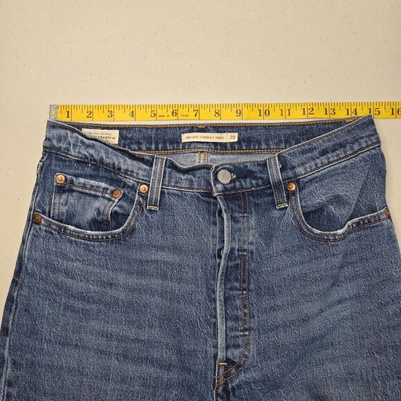 Levi’s Premium Ribcage Med Wash Straight Ankle Jeans Size 29 Button Fly - Picture 7 of 13